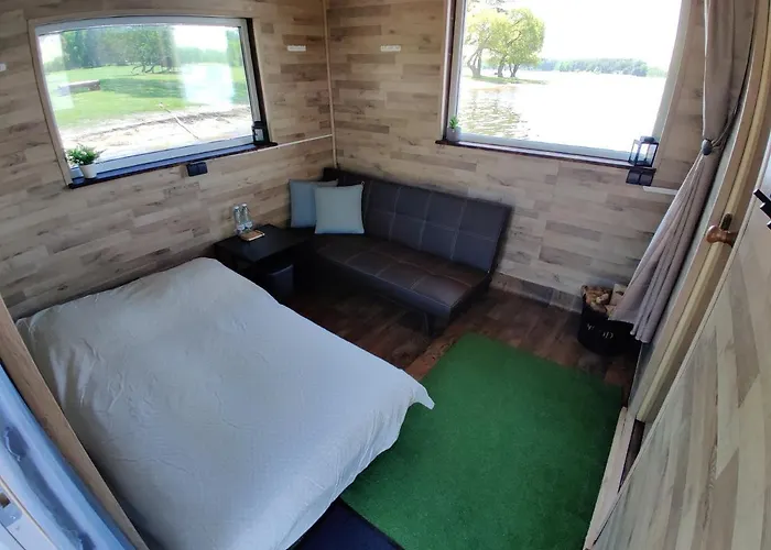 Laemmijaerve Parvsaun * Värska