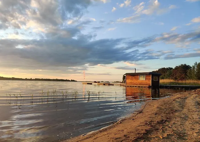 Laemmijaerve Parvsaun Hotel na wodzie *